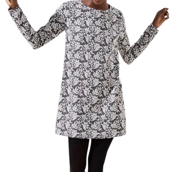 LOFT Dresses & Skirts - Loft gray long sleeve floral dress